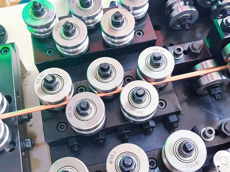 Elektromagnit simli prokat tegirmoni